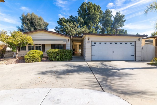 Detail Gallery Image 4 of 50 For 1296 Brentwood Way, Hemet,  CA 92545 - 2 Beds | 2 Baths