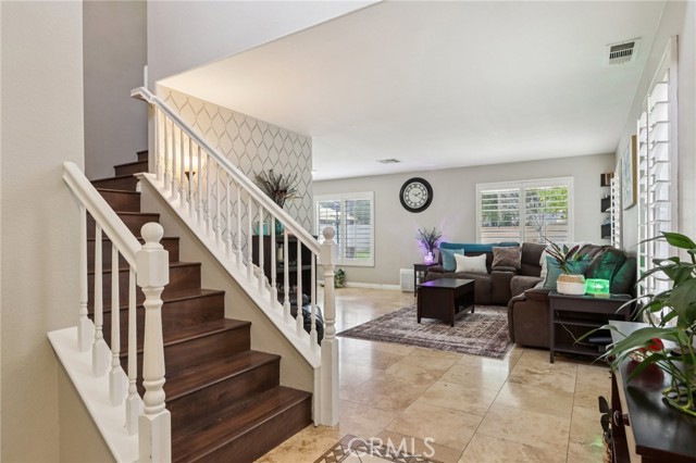 Detail Gallery Image 4 of 25 For 1457 Evergreen Ave, Beaumont,  CA 92223 - 4 Beds | 3 Baths