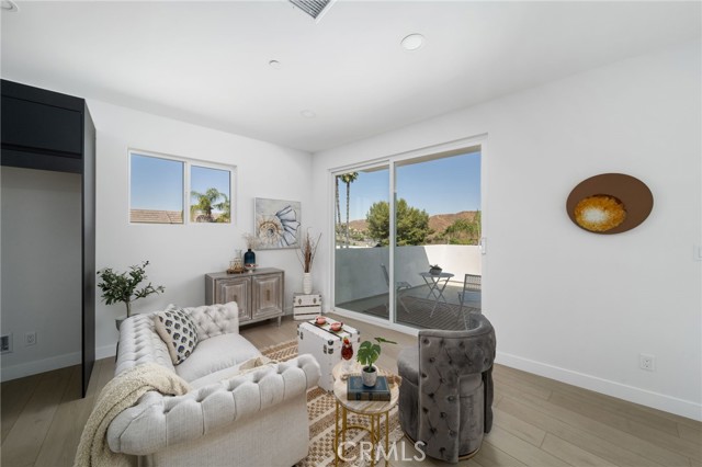 Detail Gallery Image 13 of 66 For 28830 Vacation Dr, Canyon Lake,  CA 92587 - 4 Beds | 4 Baths