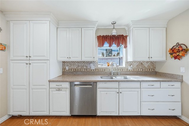 Detail Gallery Image 5 of 40 For 16321 Sugargrove Dr, Whittier,  CA 90604 - 3 Beds | 2 Baths