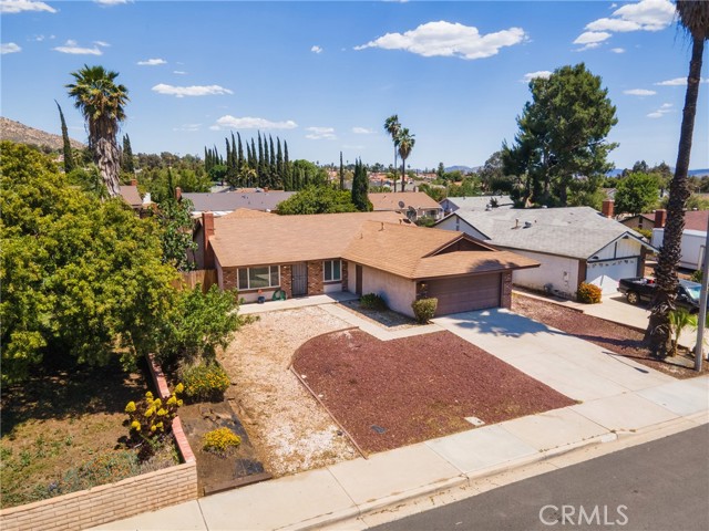 11050 Davis Street, Moreno Valley CA: https://media.crmls.org/medias/92f7c995-2c35-4da2-adb4-1d52bc66850d.jpg