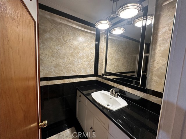 Detail Gallery Image 10 of 21 For 6225 Coldwater Canyon Ave #117,  North Hollywood,  CA 91606 - 2 Beds | 2 Baths
