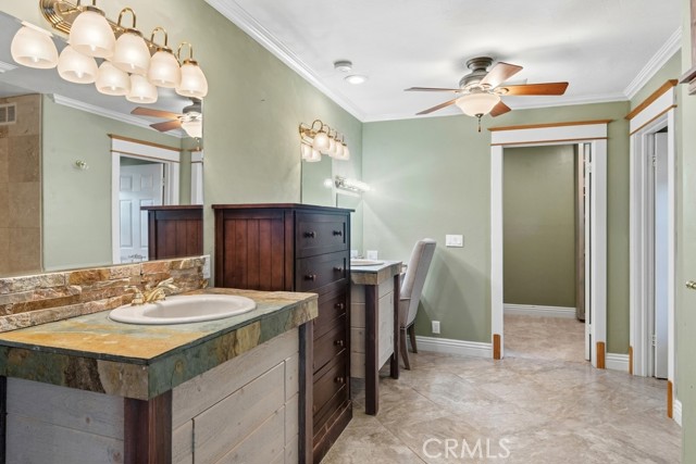 Detail Gallery Image 23 of 41 For 28070 West Shore Rd, Lake Arrowhead,  CA 92352 - 4 Beds | 2/1 Baths