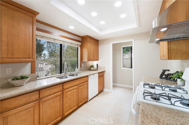 Detail Gallery Image 14 of 53 For 242 Mountain Ct, Brea,  CA 92821 - 3 Beds | 2 Baths