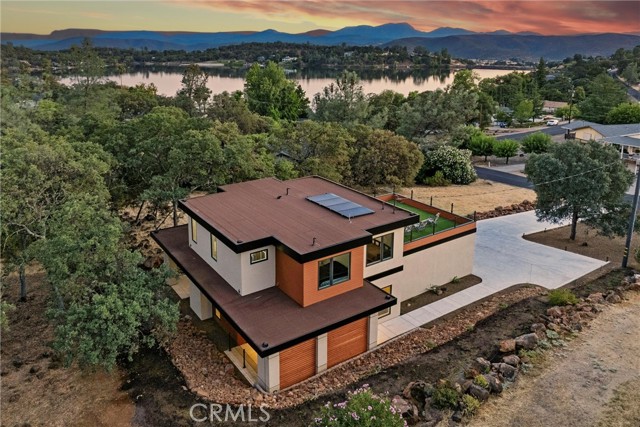 Detail Gallery Image 1 of 35 For 17234 Brookfield Rd, Hidden Valley Lake,  CA 95467 - 3 Beds | 2/1 Baths
