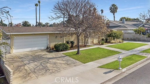 5240 Avondale Way, Riverside, CA 92506