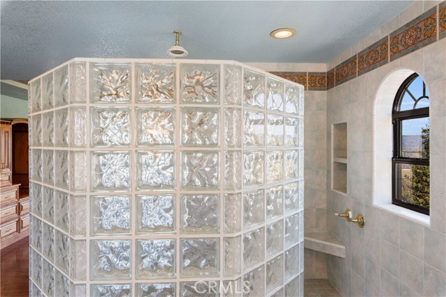 Detail Gallery Image 29 of 48 For 425 Lake Vista, Lakeport,  CA 95453 - 3 Beds | 3/2 Baths