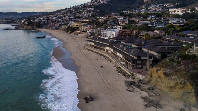 Detail Gallery Image 24 of 35 For 40 Blue Lagoon, Laguna Beach,  CA 92651 - 3 Beds | 3 Baths