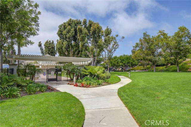 Detail Gallery Image 15 of 17 For 33 Hastings, Laguna Niguel,  CA 92677 - 5 Beds | 3 Baths