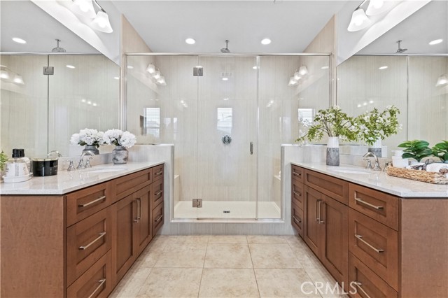 Detail Gallery Image 40 of 69 For 164 Newall, Irvine,  CA 92618 - 4 Beds | 4/1 Baths