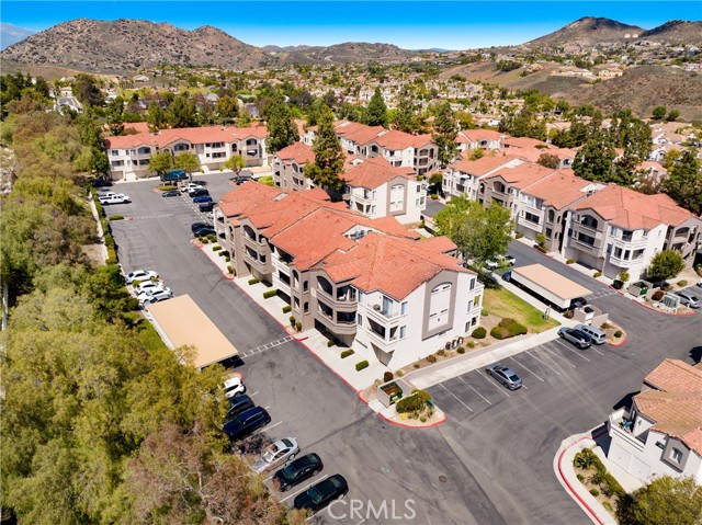 Image 16 of 19 For 1010 La Terraza Circle 103