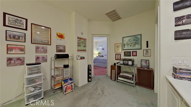 Detail Gallery Image 23 of 46 For 27903 Baneberry #10,  Valencia,  CA 91354 - 3 Beds | 3 Baths