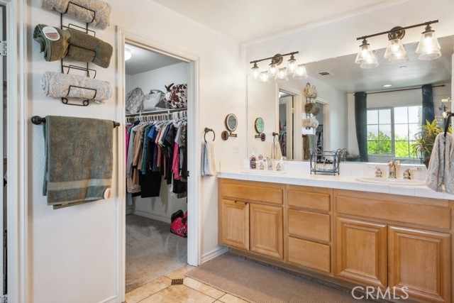 Detail Gallery Image 24 of 41 For 5460 Turin Way, Fontana,  CA 92336 - 4 Beds | 3 Baths