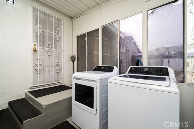 Detail Gallery Image 22 of 43 For 25459 33rd, San Bernardino,  CA 92404 - 3 Beds | 2 Baths