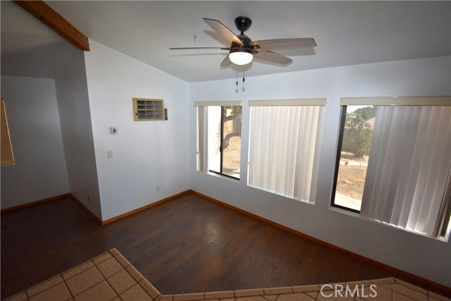 Detail Gallery Image 9 of 22 For 14652 Greenbriar Dr, Helendale,  CA 92342 - 2 Beds | 2 Baths