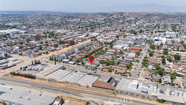 252 S 7th Street, Montebello CA: https://media.crmls.org/medias/92fef7c7-772c-4d29-bdfd-301ef8bd731e.jpg