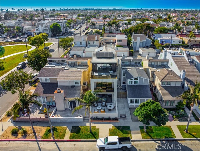 Detail Gallery Image 68 of 68 For 505 17th St, Huntington Beach,  CA 92648 - 3 Beds | 2/1 Baths