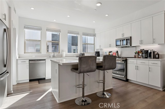 Detail Gallery Image 9 of 34 For 337 Placemark, Irvine,  CA 92614 - 2 Beds | 3/1 Baths