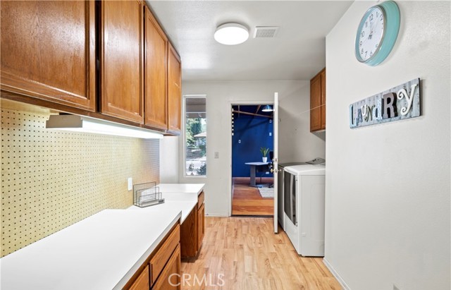 Detail Gallery Image 18 of 24 For 5637 Redwood, Palmdale,  CA 93551 - 3 Beds | 2/1 Baths