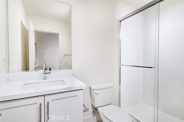 Detail Gallery Image 14 of 33 For 7251 Aura Cir, Huntington Beach,  CA 92647 - 4 Beds | 3/1 Baths
