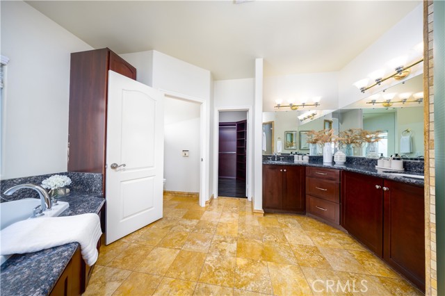 Image 35 of 72 For 2122 Meteora Way
