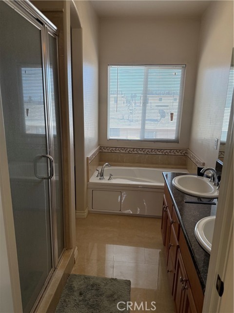 Detail Gallery Image 4 of 41 For 128 E Broadway Apt H,  San Gabriel,  CA 91776 - 3 Beds | 3 Baths