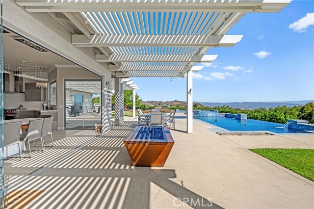28282 Sycamore Mesa Road, Temecula CA: https://media.crmls.org/medias/9303200d-81d7-4de0-aec1-6b7ded2ed41e.jpg