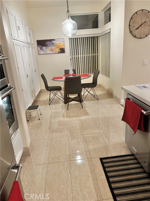 Detail Gallery Image 4 of 16 For 21422 Canaria, Mission Viejo,  CA 92692 - 2 Beds | 2/1 Baths