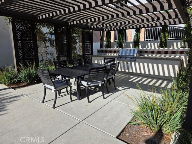 22222 Poppy Court, Torrance CA: https://media.crmls.org/medias/93037a04-b9ef-462c-ad4d-a20da0b24ac8.jpg