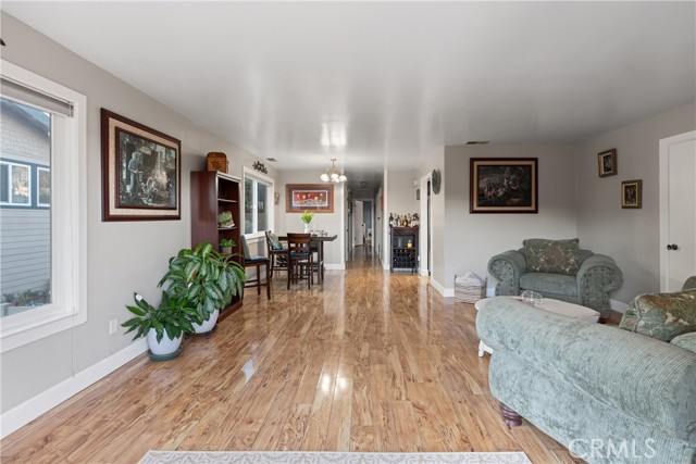 Detail Gallery Image 4 of 34 For 555 Ladera, Arroyo Grande,  CA 93420 - 3 Beds | 2 Baths