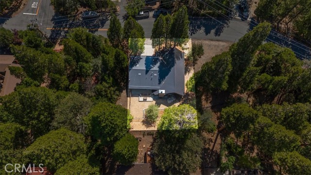 610 Pioneer, Lake Arrowhead, CA 92352