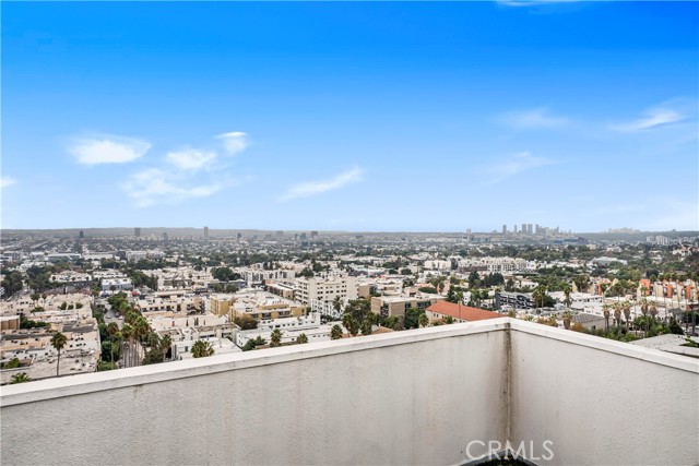 Detail Gallery Image 15 of 32 For 7250 Franklin Ave #1011,  Los Angeles,  CA 90046 - 1 Beds | 1 Baths