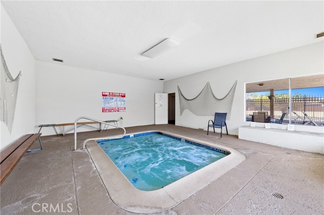 1895 W Devonshire Avenue, Hemet CA: https://media.crmls.org/medias/9304e29e-c2a8-4871-8610-bce0cd847258.jpg