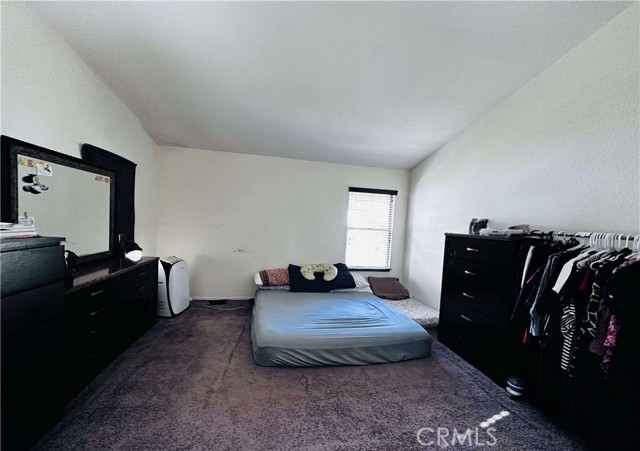 6742 N Chason Way, San Bernardino CA: https://media.crmls.org/medias/9306f89d-3f14-4e65-ba00-c4e8e17ed6c5.jpg