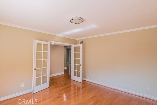 4602 Hurford Terrace, Encino CA: https://media.crmls.org/medias/93071130-337f-4154-983d-d4eead16e97a.jpg