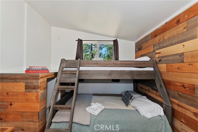 Detail Gallery Image 28 of 59 For 746 Talmadge Rd, Big Bear Lake,  CA 92315 - 3 Beds | 2/1 Baths