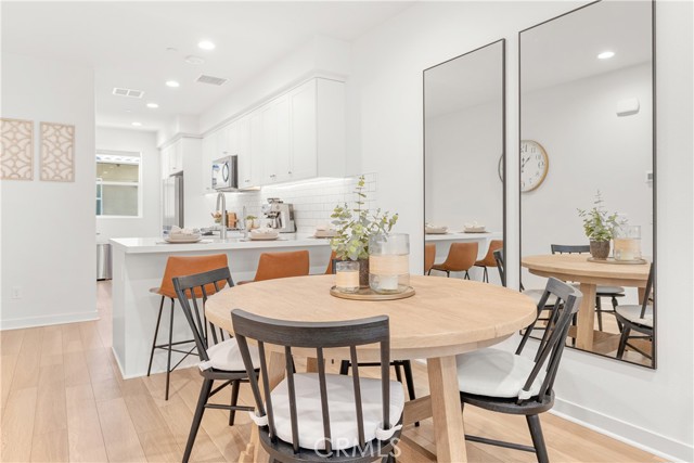 59 Sanctuary Lane, Mission Viejo CA: https://media.crmls.org/medias/93078694-4b3e-4216-8bd2-c2b1cced9f5d.jpg