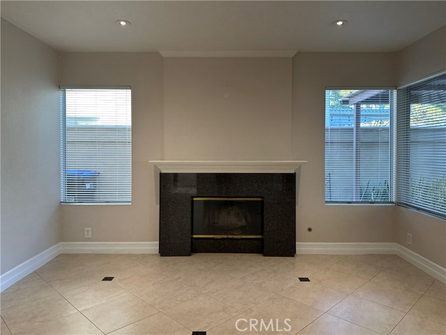 26582 Via Mondelo, Mission Viejo CA: https://media.crmls.org/medias/93079bd1-9289-4182-b7d7-7b675d8cb25c.jpg