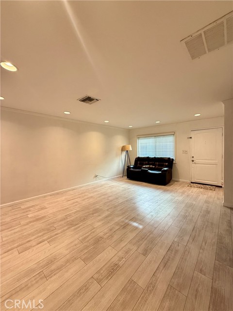 Detail Gallery Image 5 of 23 For 20146 Cohasset St #15,  Winnetka,  CA 91306 - 2 Beds | 1/1 Baths