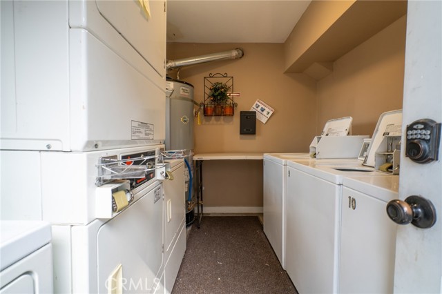 5746 Tilton Avenue, Jurupa Valley CA: https://media.crmls.org/medias/930a0130-a34b-46c1-8c14-0dc3c3a2d9fc.jpg