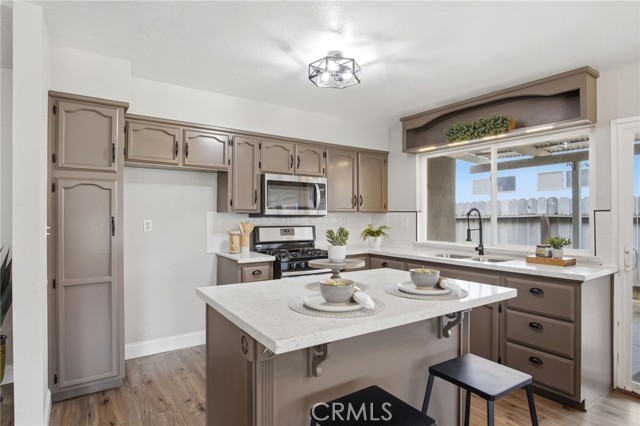 Detail Gallery Image 12 of 25 For 3514 Oakhurst, Merced,  CA 95340 - 3 Beds | 2 Baths