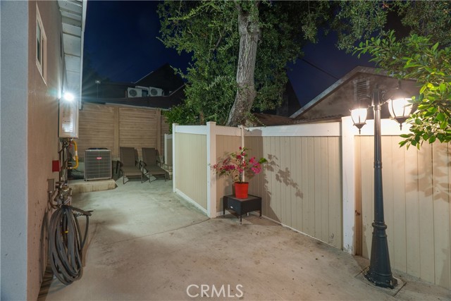3419 Montrose Avenue, La Crescenta CA: https://media.crmls.org/medias/930a6471-a3e5-4358-b3e4-d20fd5ab0df9.jpg