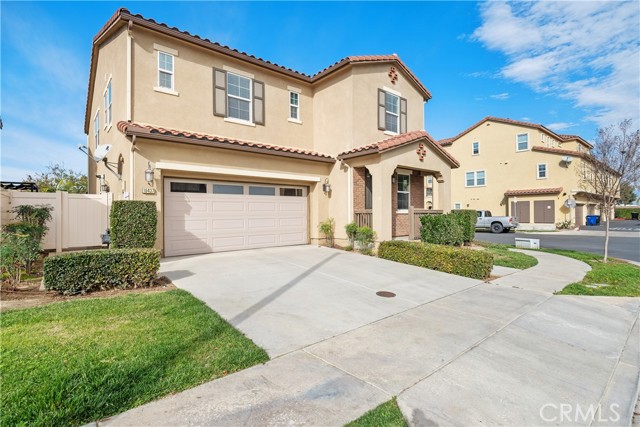 Detail Gallery Image 1 of 1 For 10437 Boxwood Ter, Santa Fe Springs,  CA 90670 - 4 Beds | 2/1 Baths