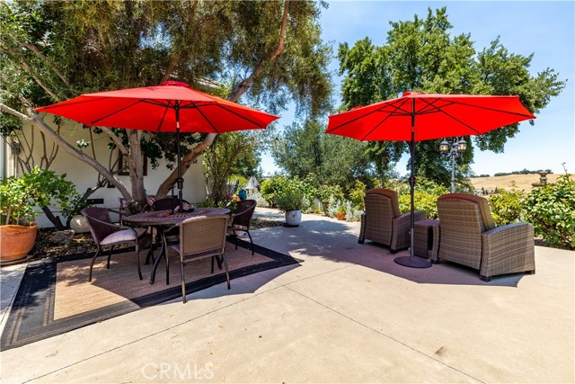 2045 Vista De La Vina, Templeton CA: https://media.crmls.org/medias/930ad951-6851-48d3-acc2-53ba53fab0dd.jpg
