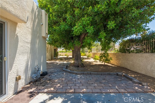 1553 Spyglass, Palm Springs CA: https://media.crmls.org/medias/930b24c0-ea6c-4c81-95e3-9c7b622eb216.jpg
