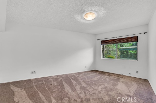 13624 Vose Street, Valley Glen CA: https://media.crmls.org/medias/930b48c7-ce48-4bc9-a101-492f29d9417e.jpg