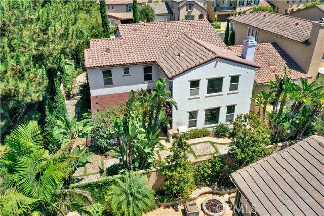 2 Grapevine, Irvine CA: https://media.crmls.org/medias/930d11de-205b-4ae4-b976-095f3282174b.jpg