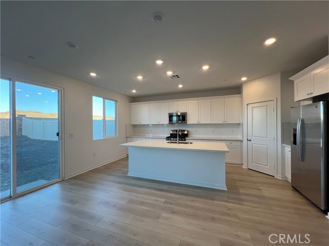 33188 Bittersweet Street, Winchester CA: https://media.crmls.org/medias/930debe7-5c5f-401a-b13c-23e554cf0b00.jpg