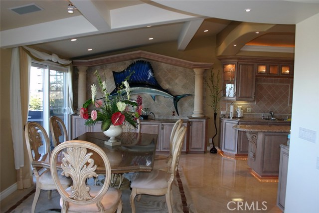 40 Hilltop Circle, Rancho Palos Verdes, California 90275, 3 Bedrooms Bedrooms, ,3 BathroomsBathrooms,Residential,Sold,Hilltop,PW17010327