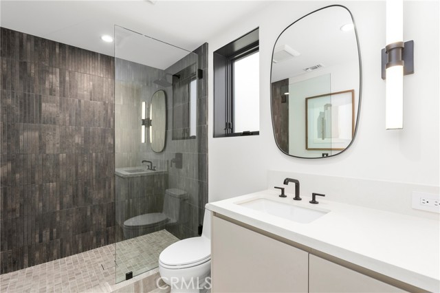 Detail Gallery Image 37 of 61 For 23502 Seaward Isle, Dana Point,  CA 92629 - 4 Beds | 4/2 Baths